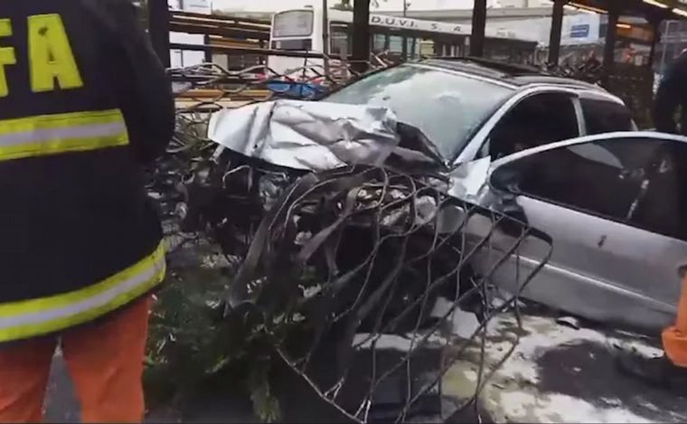 FOTO: Brutal choque en el Metrobus dejó 5 heridos. 