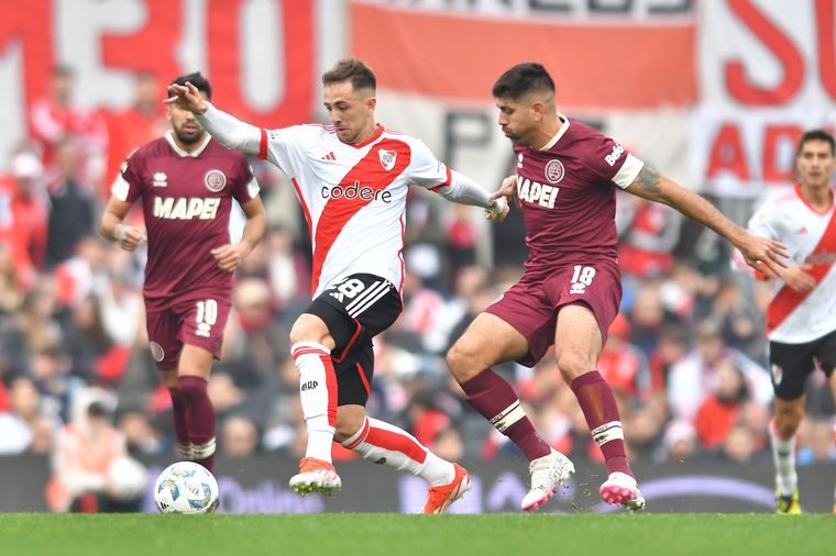 FOTO: River y Lanús no se sacaron ventaja en el 