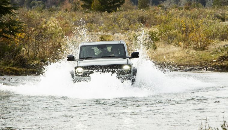 FOTO: Ford Bronco, el imperdible VIDEO de tu lado salvaje