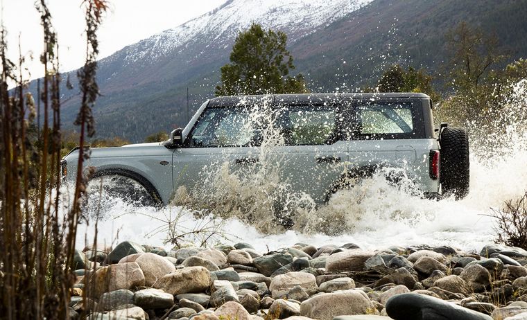 FOTO: Ford Bronco, el imperdible VIDEO de tu lado salvaje