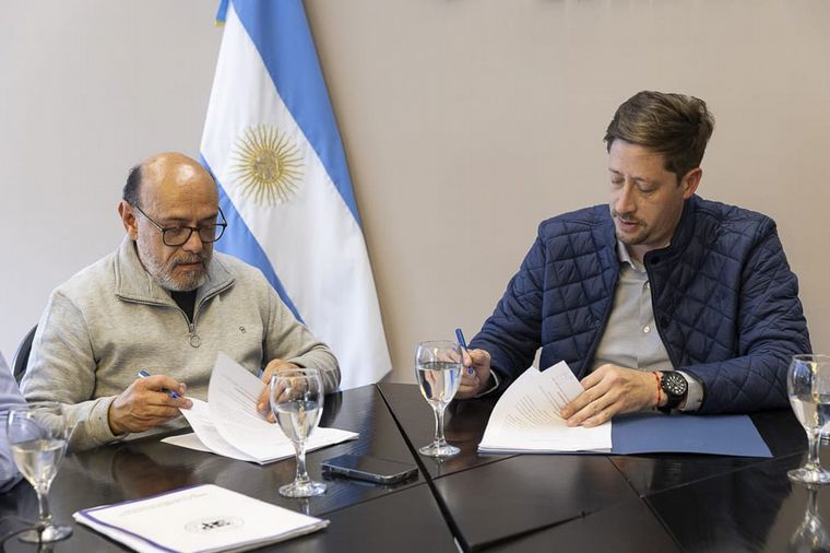 FOTO: El SEP es el segundo gremio que acuerda con el Gobierno provincial. 