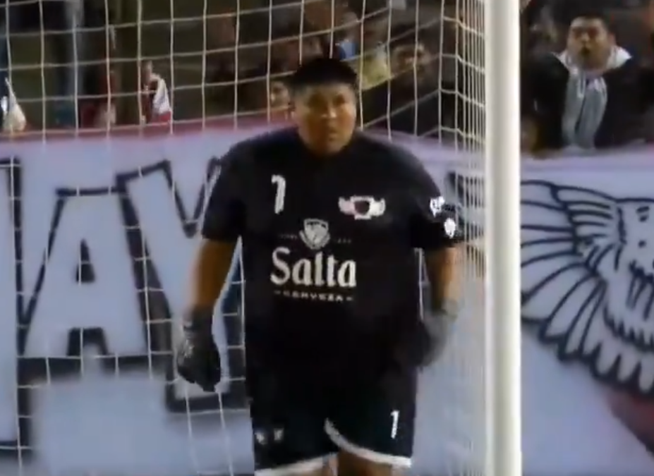 FOTO: “Bombucha”, el aquero que se sobrepuso al bullying y hoy es campeón en Salta