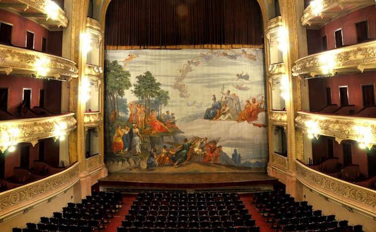 FOTO: Teatro El Círculo: Monumento Histórico lleno de misterios y magia en Rosario.