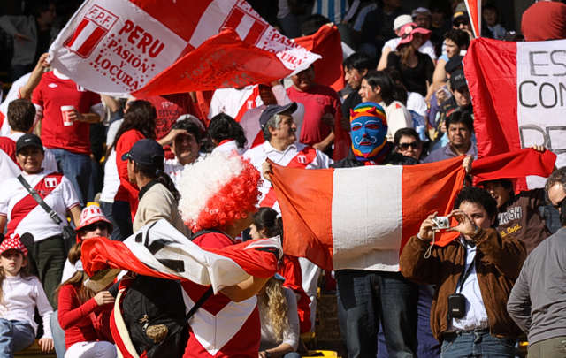 FOTO: El colorido en las tribunas de Colombia-Perú 