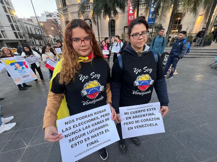 FOTO: Manifestaciones contra Maduro en Córdoba. 