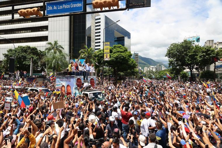 FOTO: La oposición venezolana se volcó masivamente a las calles. Foto: Voluntad Popular.