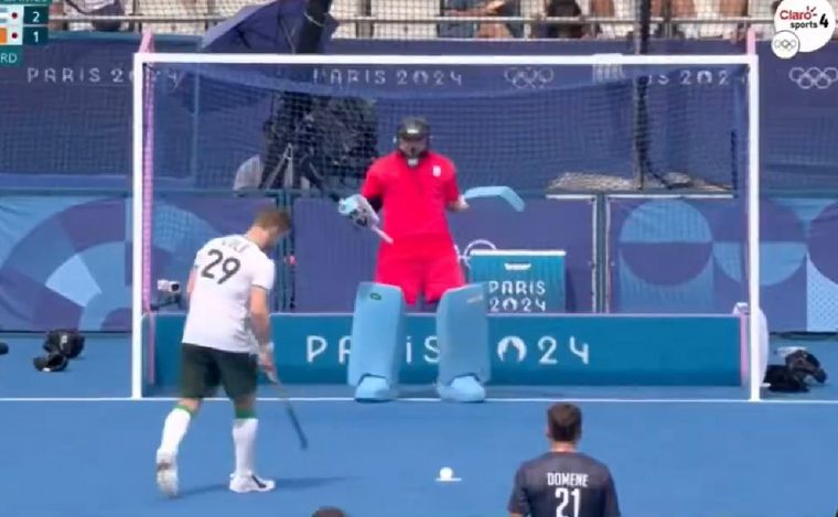 FOTO: Tomás Santiago, una de las figuras del partido entre Argentina e Irlanda. (Captura)