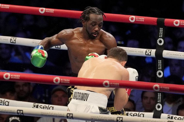 FOTO: "Bud" Crawford sumó un nuevo título en una nueva categoria (Los Ángeles Times)