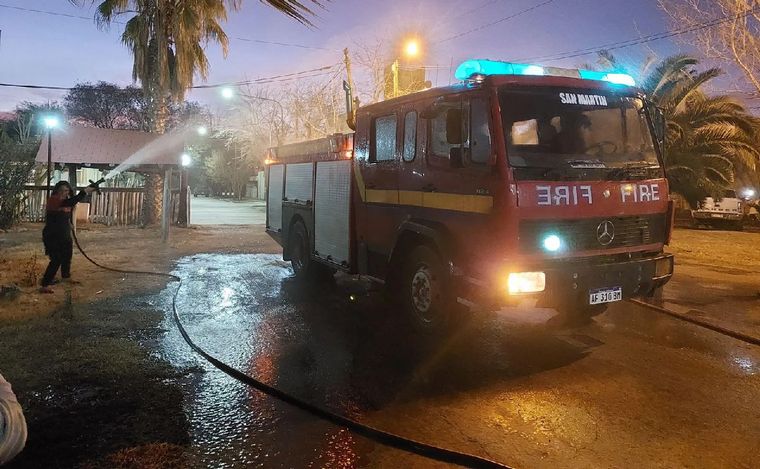 FOTO: La nueva autobomba que adquirieron los Bomberos Voluntaros en San Martín. (Bomberos)