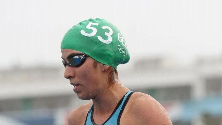 FOTO: Bélgica se retiró del triatlón debido a la internación de una atleta