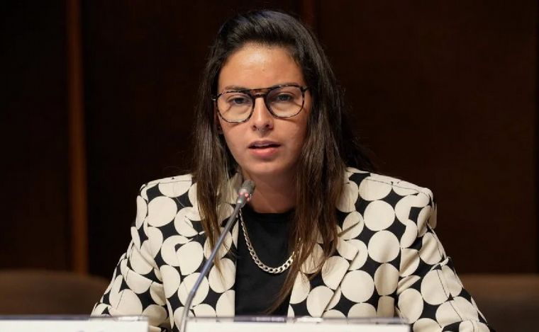 FOTO: Ayelén Mazzina, exministra de Mujeres, Género y Diversidades. (Foto: Ámbito)