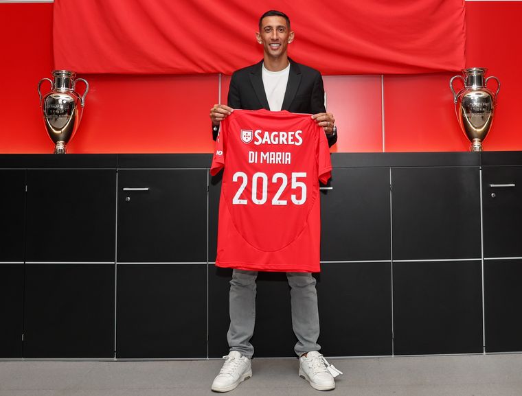 FOTO: Ángel Di María renovó en Benfica hasta 2025 y no volverá a Argentina