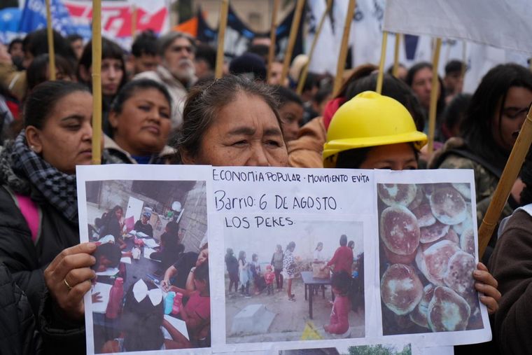 FOTO: Marchas por San Cayetano en Córdoba. (Foto: Daniel Cáceres/Cadena 3)