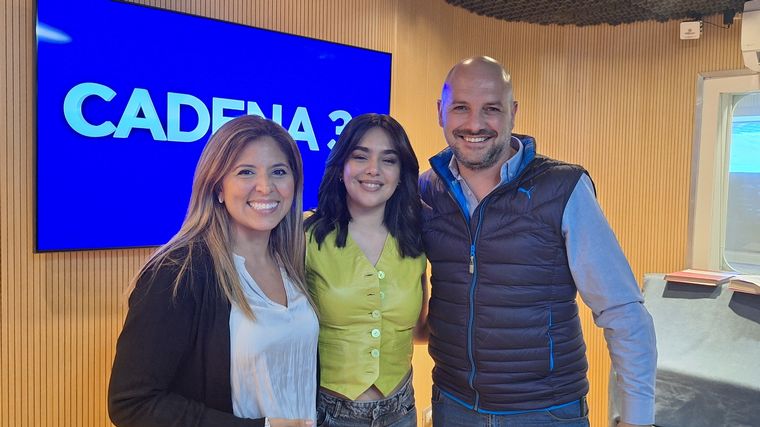 FOTO: La popular Ángela Leiva llega a Córdoba con toda su música