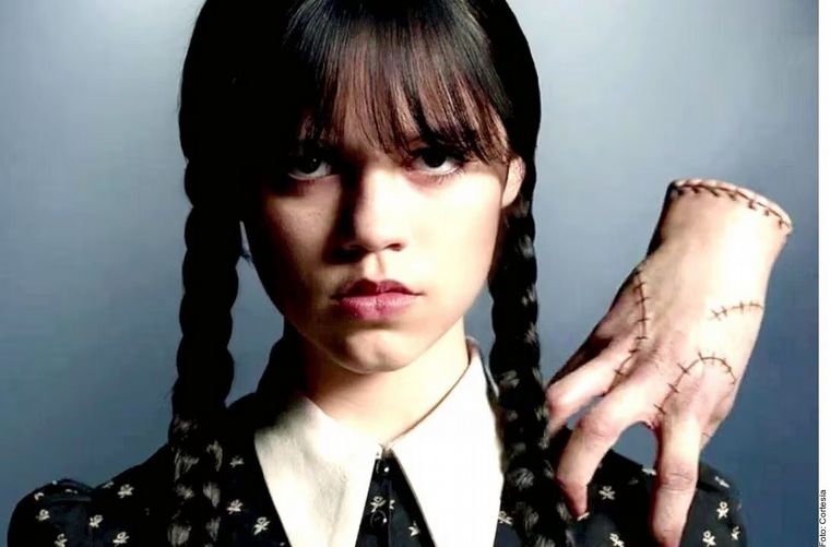 FOTO: Merlina volverá en 2025 de la mano de Jenna Ortega.