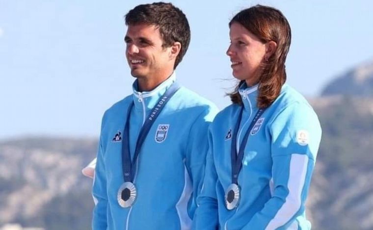 FOTO: La dupla Majdalani-Bosco logró la medalla de plata en vela.