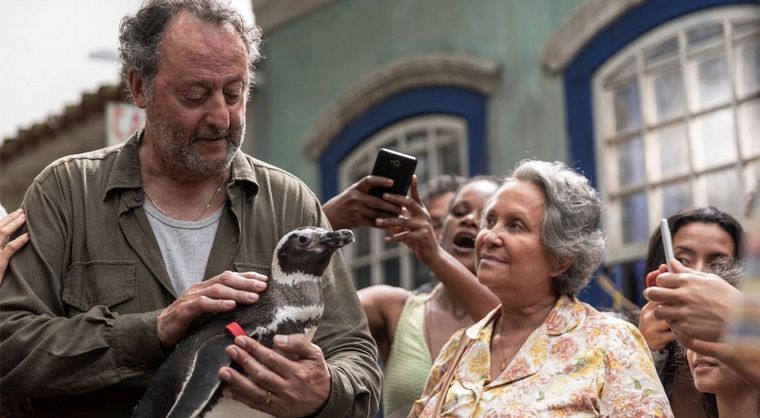 FOTO: Jean Reno y Adriana Barraza, dos de los protagonistas del film.