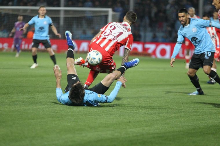 FOTO: Belgrano recibe a Unión en el Gigante de Alberdi. 