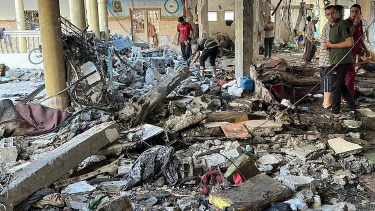 FOTO: La escuela de Gaza funcionaba como centro de desplazados (Foto: El País)