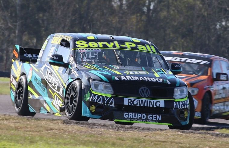 FOTO: Diego De Carlo con VW Amarok lideró el entrenamiento en La Plata