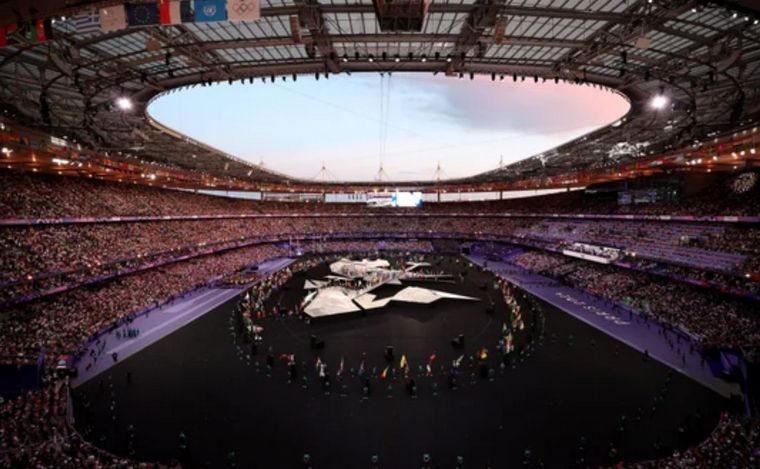 FOTO: El icónico Stade de France en Saint-Denis alberga la ceremonia de clausura. Foto: NA