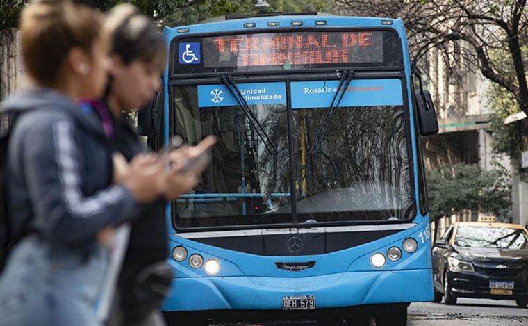 FOTO: El servicio de los colectivos de Rosario, bajo la lupa.