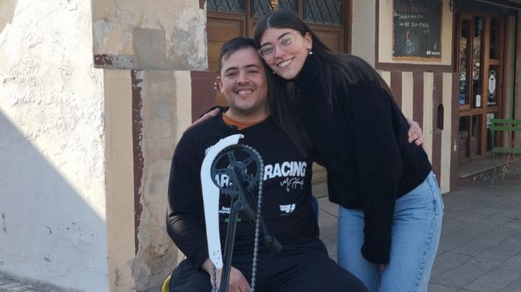 FOTO: Sufrió una lesión medular y lo sorprendimos con una bici adaptada