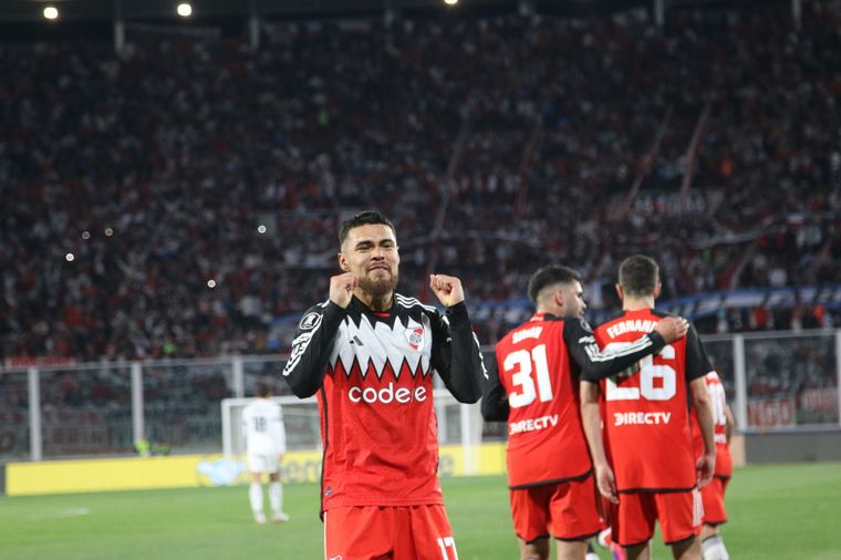 FOTO: Paulo Díaz fue el mejor en el partido de ida