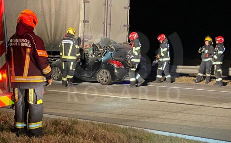 FOTO: Impactante accidente fatal en la autopista Rosario-Córdoba.