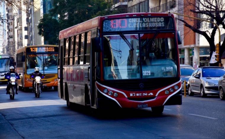 FOTO: Día de las infancias: el domingo el transporte urbano será gratis para los niños.