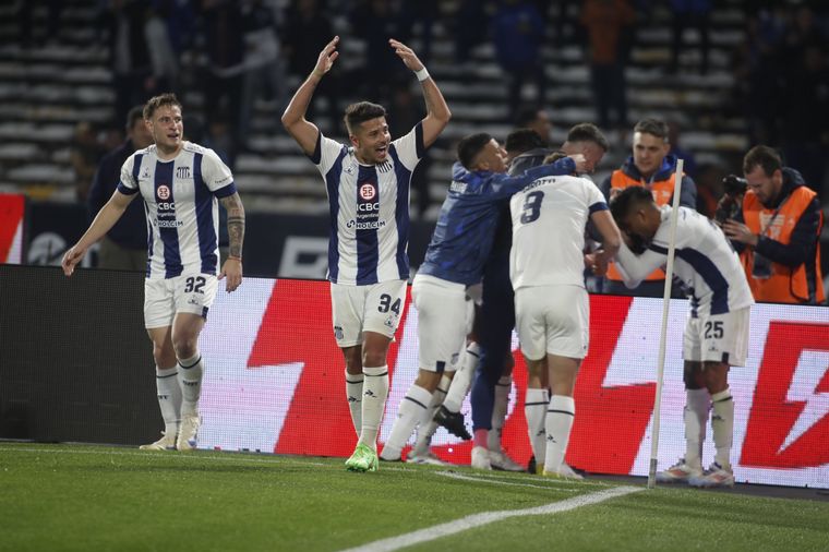 FOTO: Talleres lo ganó en la última jugada del partido. Foto: Daniel Cáceres/C3.