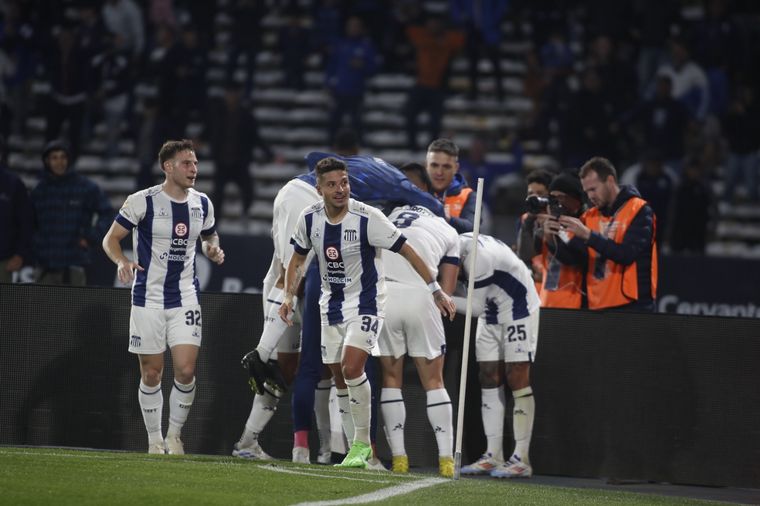 FOTO: Talleres lo ganó en la última jugada del partido. Foto: Daniel Cáceres/C3.