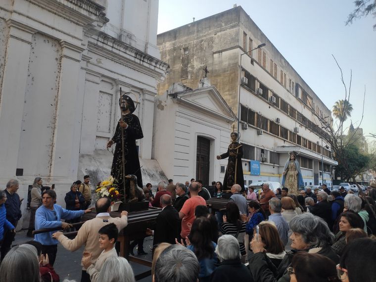 FOTO: Así fue la procesión por San Roque, el vicepatrono de la ciudad de Córdoba