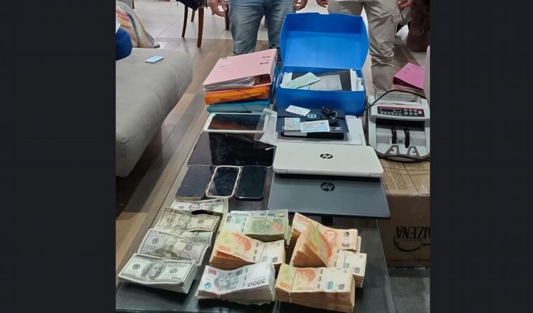 FOTO: Operativos por presunto lavado de dinero de la familia de Pelozo en Córdoba.