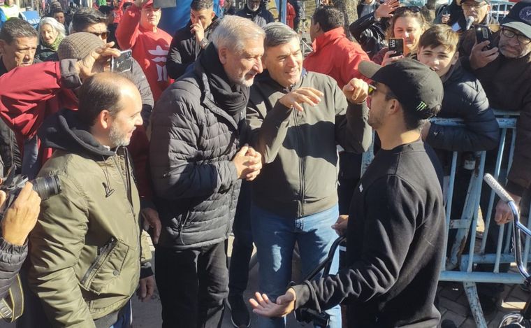 FOTO: Maligno Torres junto a Daniel Passerini y Héctor 