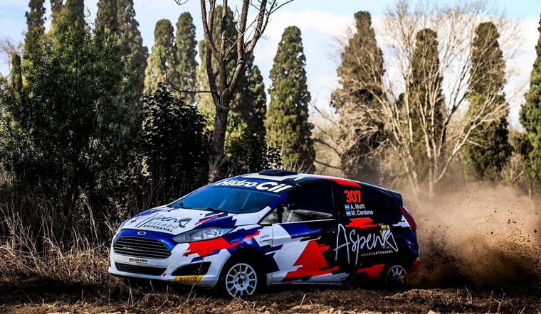 FOTO: Alejandro Mutti/Ford Fiesta, 1° en N1.