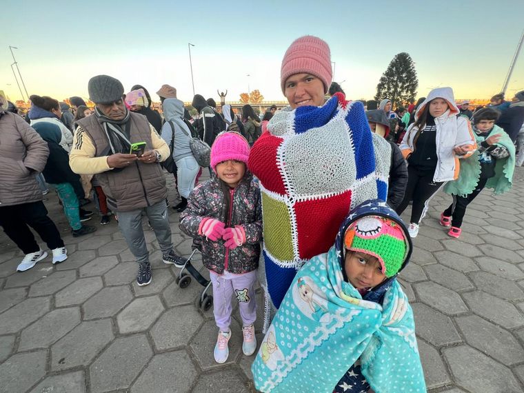 FOTO: El Día del Niño se vive en el Kempes de la mano de Cadena 3.