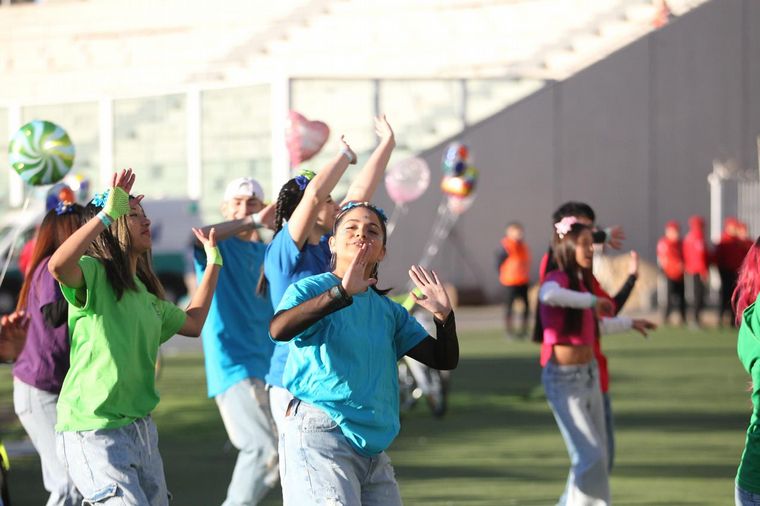 FOTO: Color y alegría en el Kempes por el Día del Niño de Cadena 3