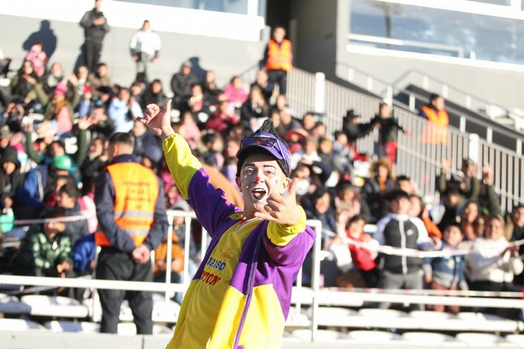 FOTO: Color y alegría en el Kempes por el Día del Niño de Cadena 3