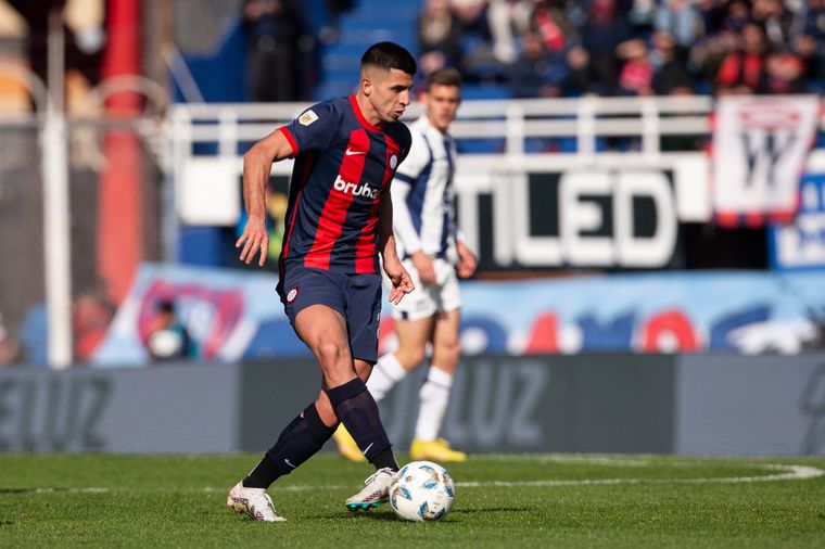 FOTO: Cuello, la figura del partido: puntajes de la derrota de Talleres ante San Lorenzo