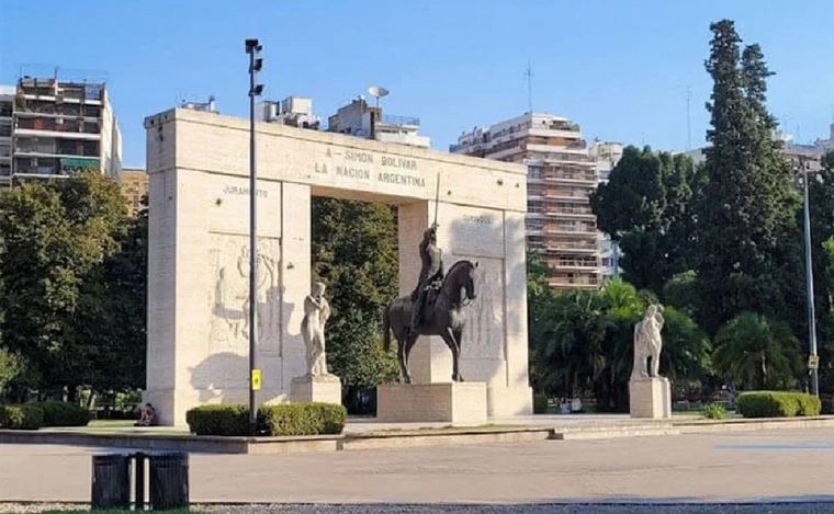 FOTO: Ya serían cinco los perros que murieron en Parque Rivadavia. (Foto: NA)