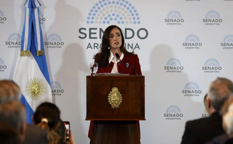 FOTO: Villarruel en el acto en el Senado. 