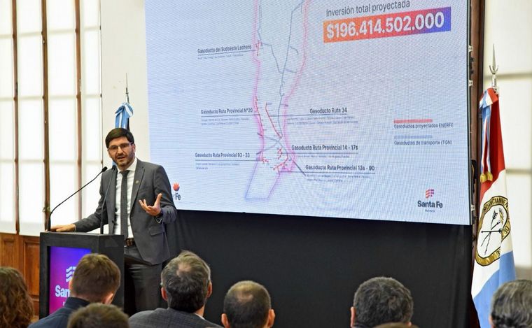 FOTO: Santa Fe: anuncian inversión para llevar gas a 45 localidades y 250 industrias.