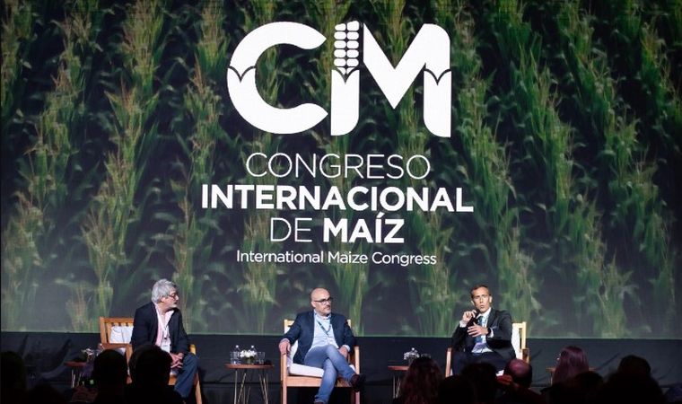 FOTO: Cadena 3 dice presente en el Congreso Internacional del Maíz