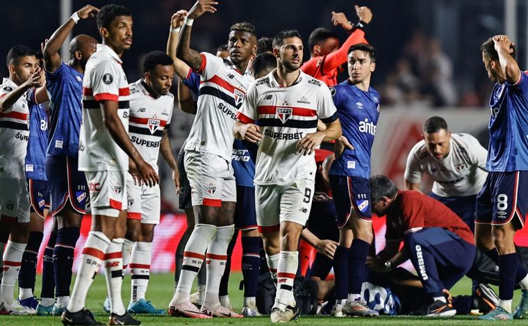 FOTO: Juan Izquierdo se desplomó en pleno partido y murió a los 5 días.