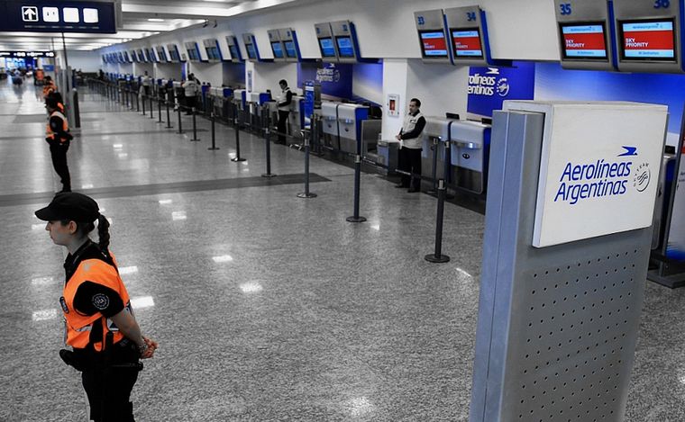 FOTO: Aerolíneas Argentinas denunció las asambleas de los gremios como paros encubiertos.