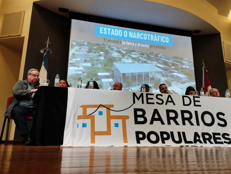 FOTO: Los barrios populares, en un debate con la participación de la Igleisa (Aica)