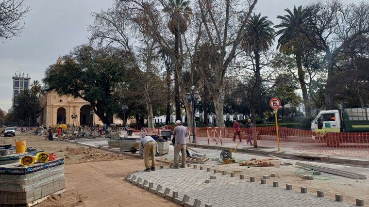 FOTO: En septiembre finalizarían las obras de calle 27 de abril