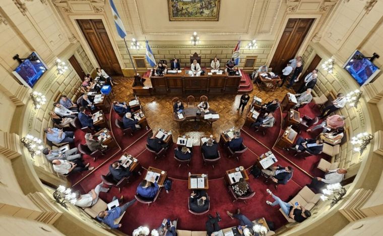 FOTO: (Archivo). Cámara alta en la Legislatura de Santa Fe. 