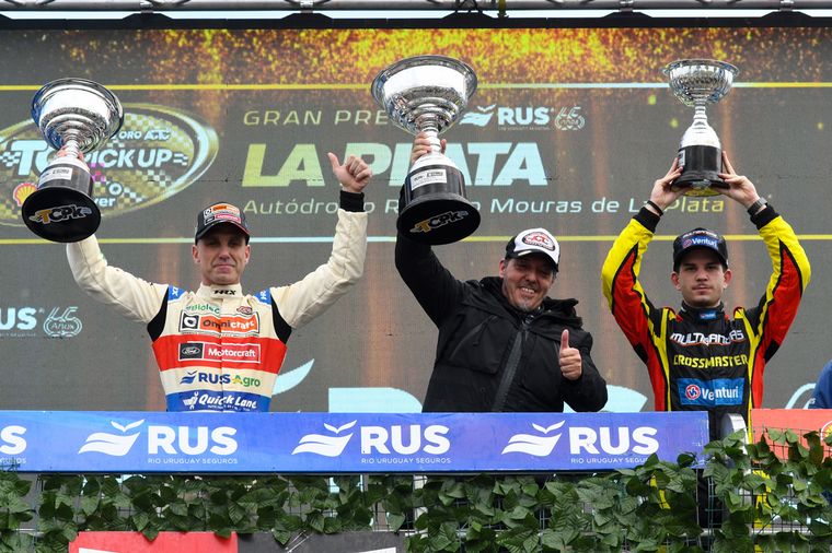 FOTO: Gianini (2°), Mazzacane (1°) y Lugón (3°), podio de La Plata